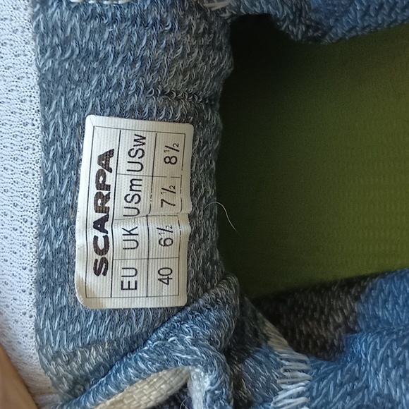 Women's 8.5 Scarpa Hiking Boots - Grey & Black - Picture 8 of 12